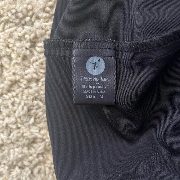 Black and White Floral Mini skirt - Picture 3 of 4